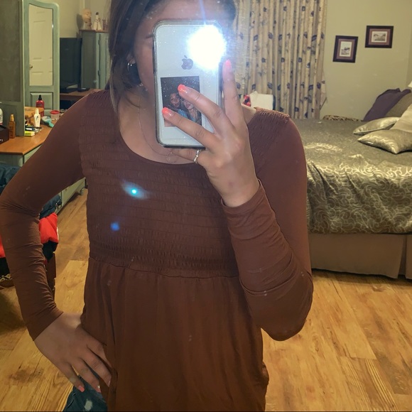 American eagle long sleeve top (never worn) - Picture 2 of 2